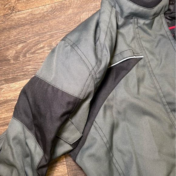 BILT For Woman Padded Motorcycle Jacket - Picture 7 of 10